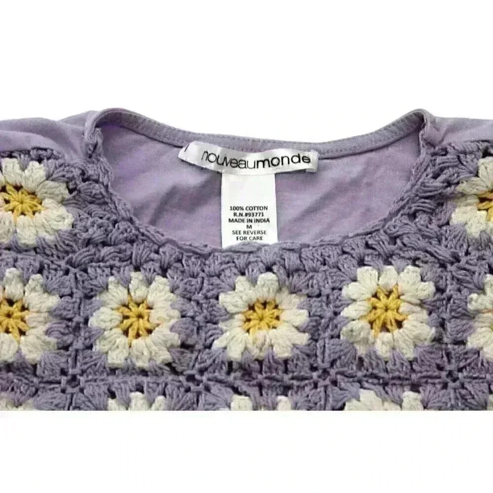 Women's Juniors Medium Pastel Purple Daisy Flower Crochet Knit Crop Top - Picture 2 of 7
